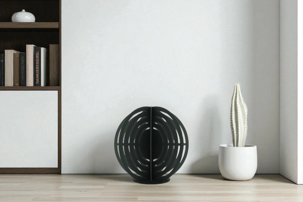 boule-trous-vert-sombre cactus metal boule verte sombre troué en exterieur