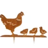Silhouette d'animal en acier corten représentant une poule et ses poussins