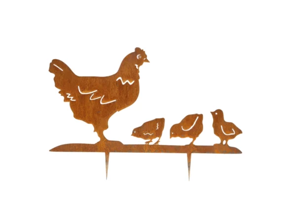 Silhouette d'animal en acier corten représentant une poule et ses poussins
