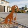 Silhouette d'animal en acier corten représentant un chien dans une allée de garage – Normandy Steel